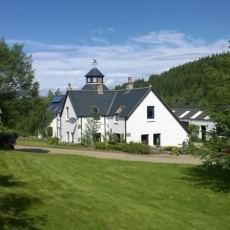 Stronavaich Cairngorm Guest House โทมินทูล ภายนอก รูปภาพ